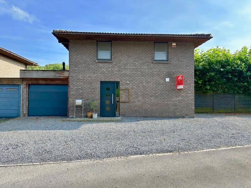 Huis te  koop in Zonnebeke 8980 315000.00€ 3 slaapkamers 150.00m² - Zoekertje 183696