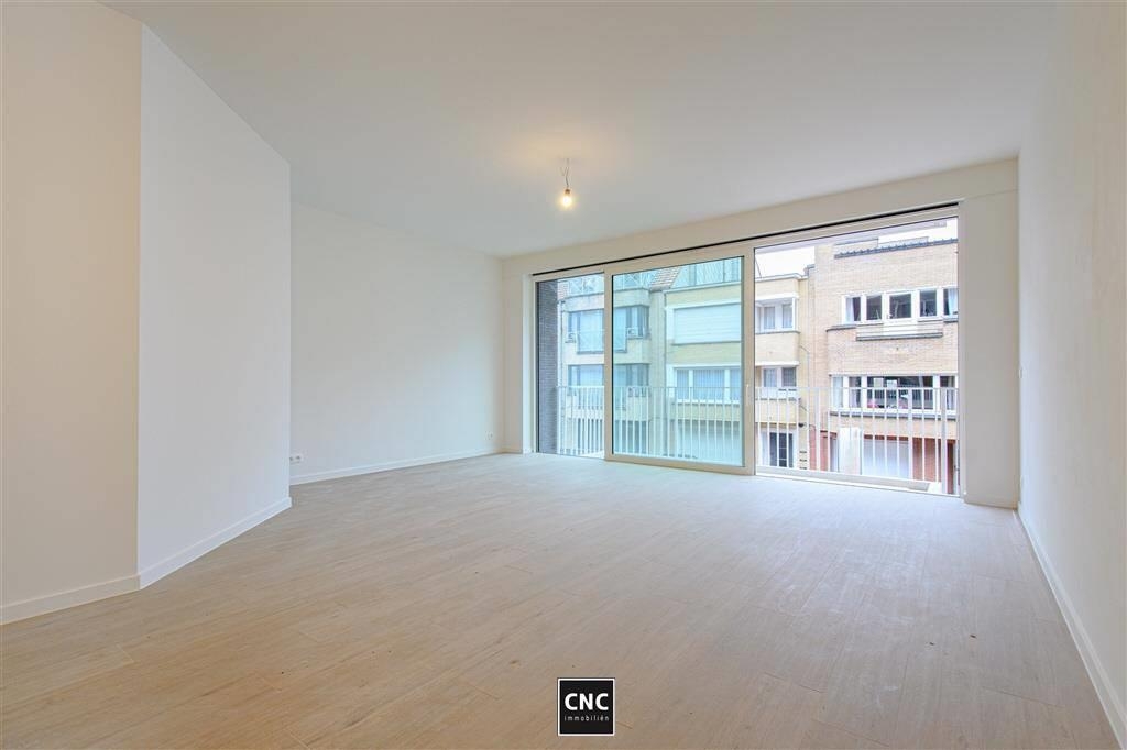 Appartement te  huur in Knokke 8300 1495.00€ 2 slaapkamers 87.00m² - Zoekertje 184862