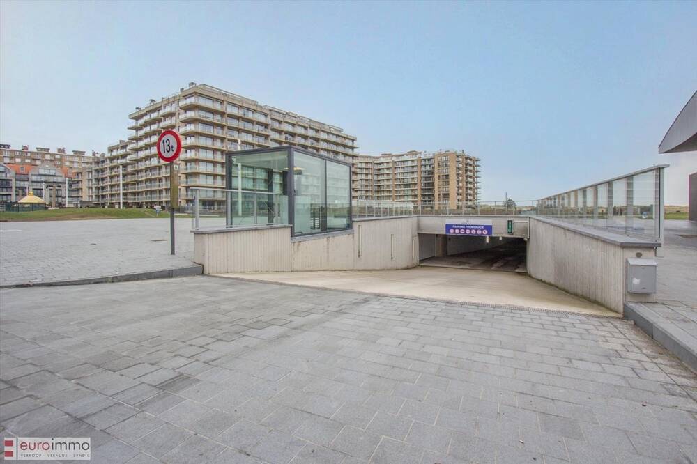 Parking & garage te  koop in Nieuwpoort 8620 68500.00€  slaapkamers m² - Zoekertje 187957