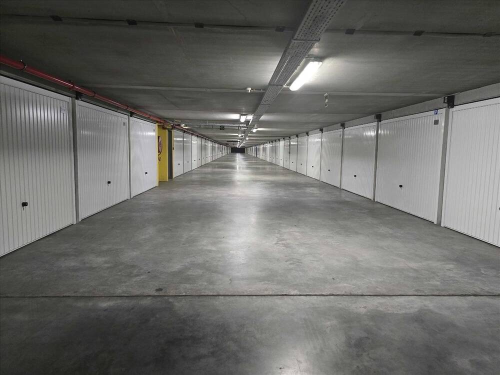 Parking & garage te  koop in Nieuwpoort 8620 68000.00€  slaapkamers 17.00m² - Zoekertje 188919