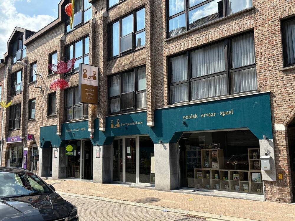 Handelszaak te  huur in Torhout 8820 1500.00€  slaapkamers 0.00m² - Zoekertje 192436