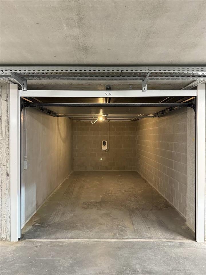 Parking & garage te  huur in Oostende 8400 150.00€  slaapkamers 0.00m² - Zoekertje 191528