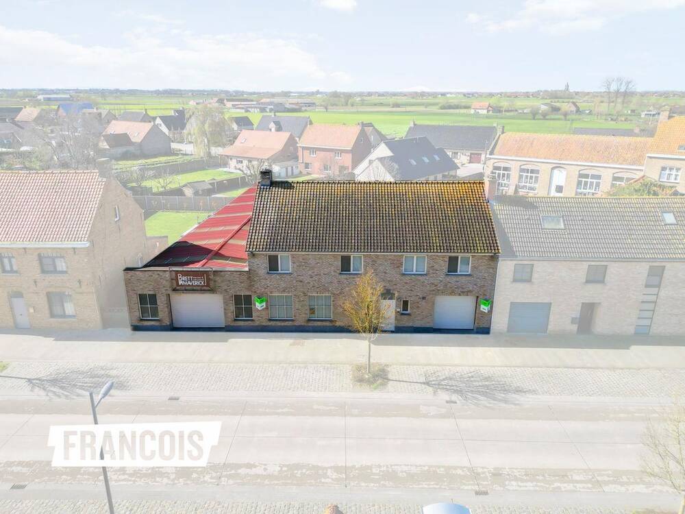 Huis te  koop in Lo-Reninge 8647 395000.00€ 6 slaapkamers 250.00m² - Zoekertje 194602