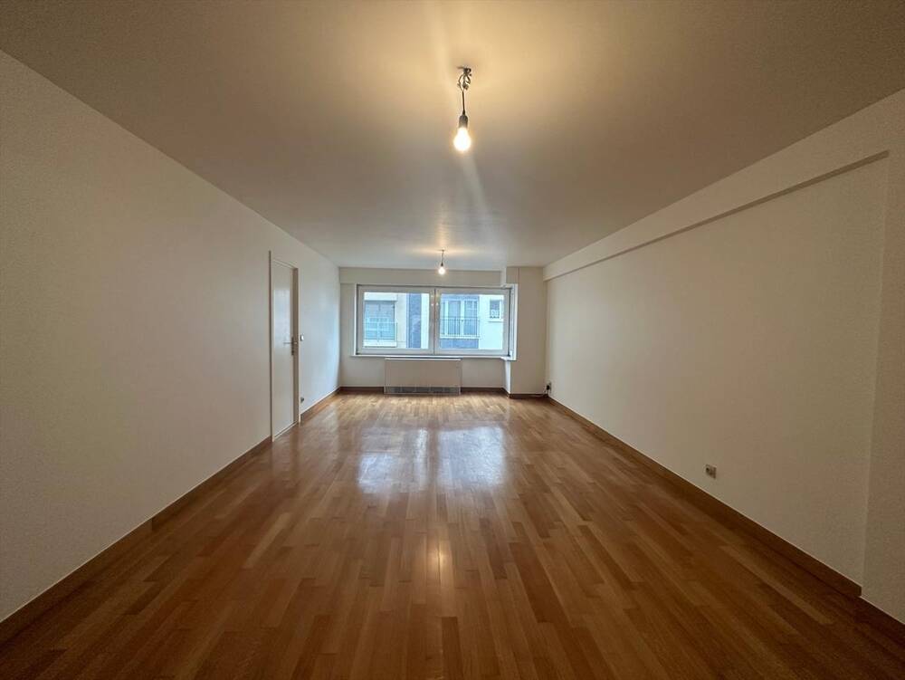 Appartement te  huur in Oostende 8400 785.00€ 2 slaapkamers 88.00m² - Zoekertje 195193