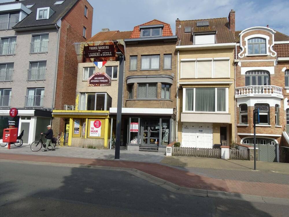 Handelszaak te  huur in Koksijde 8670 750.00€  slaapkamers m² - Zoekertje 198397