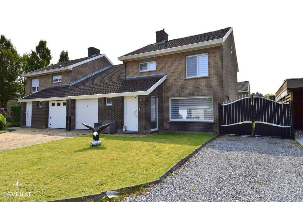 Huis te  koop in Gullegem 8560 279000.00€ 4 slaapkamers 171.00m² - Zoekertje 198593