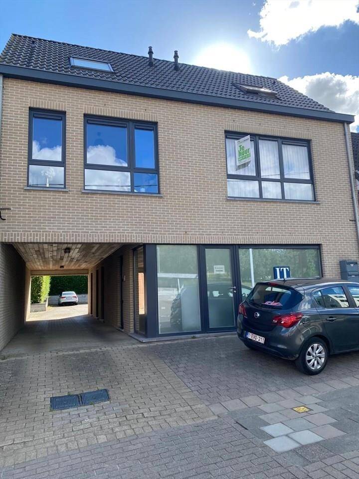 Duplex te  huur in Moorslede 8890 650.00€ 2 slaapkamers m² - Zoekertje 206803