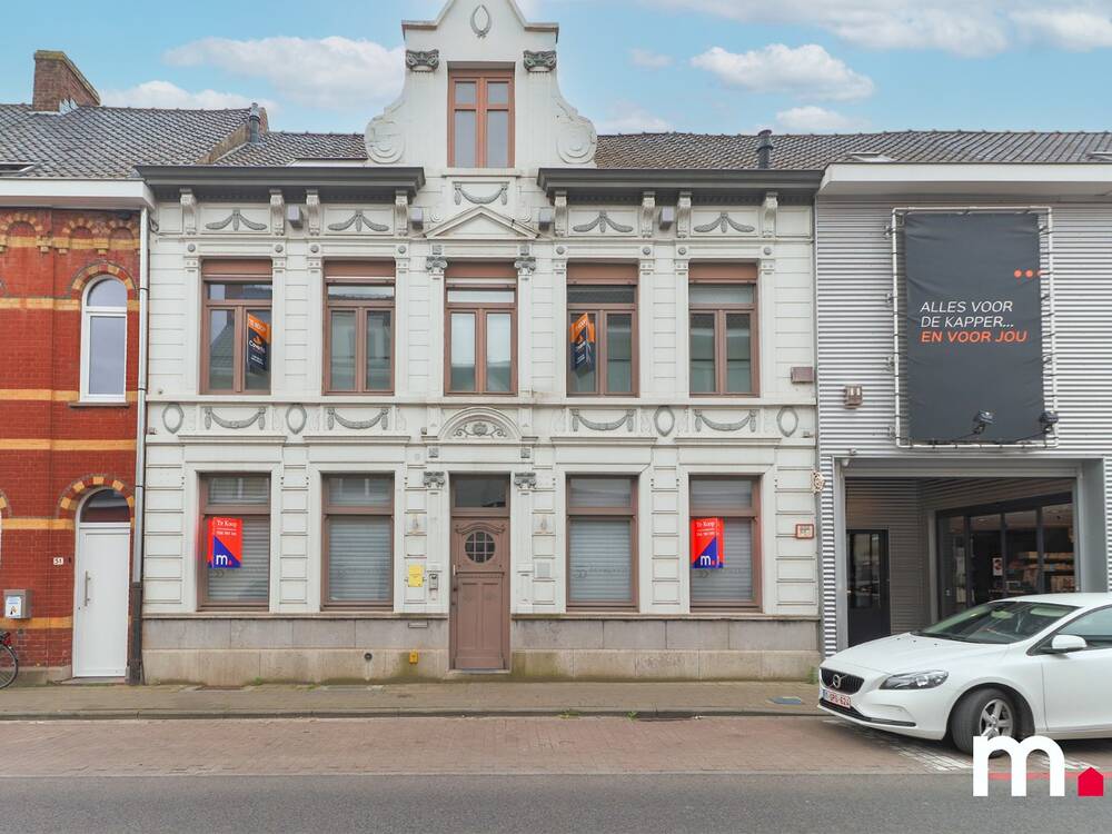 Herenhuis te  koop in Roeselare 8800 450000.00€ 3 slaapkamers 332.00m² - Zoekertje 206898