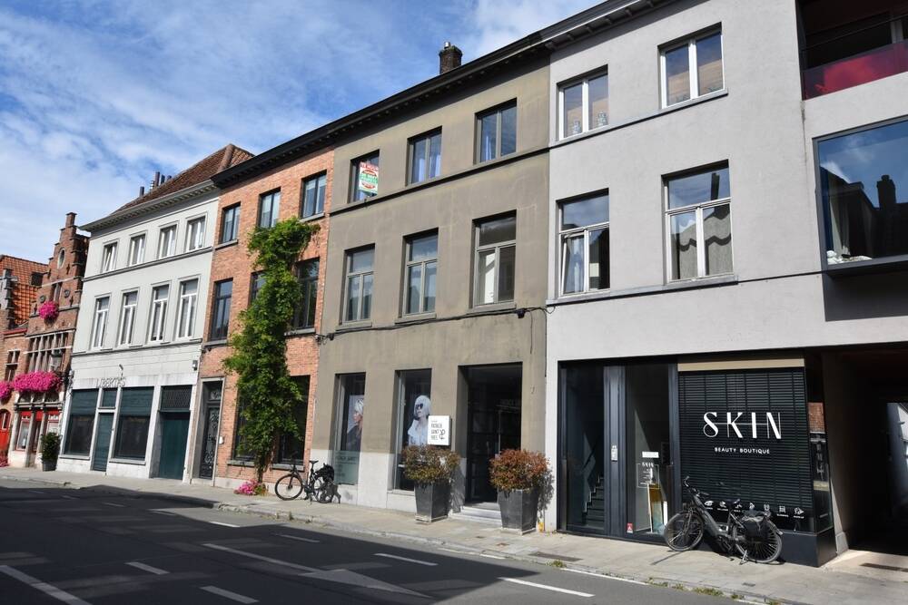 Duplex te  huur in Brugge 8000 900.00€ 2 slaapkamers 111.00m² - Zoekertje 208147