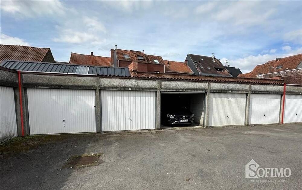 Parking & garage te  koop in Roeselare 8800 26000.00€  slaapkamers m² - Zoekertje 210274