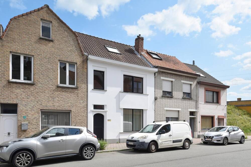 Huis te  koop in Heist-aan-Zee 8301 598000.00€ 3 slaapkamers 146.00m² - Zoekertje 211236