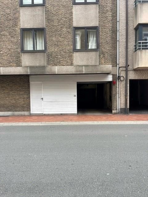 Parking & garage te  huur in Knokke-Heist 8300 75.00€  slaapkamers m² - Zoekertje 213684