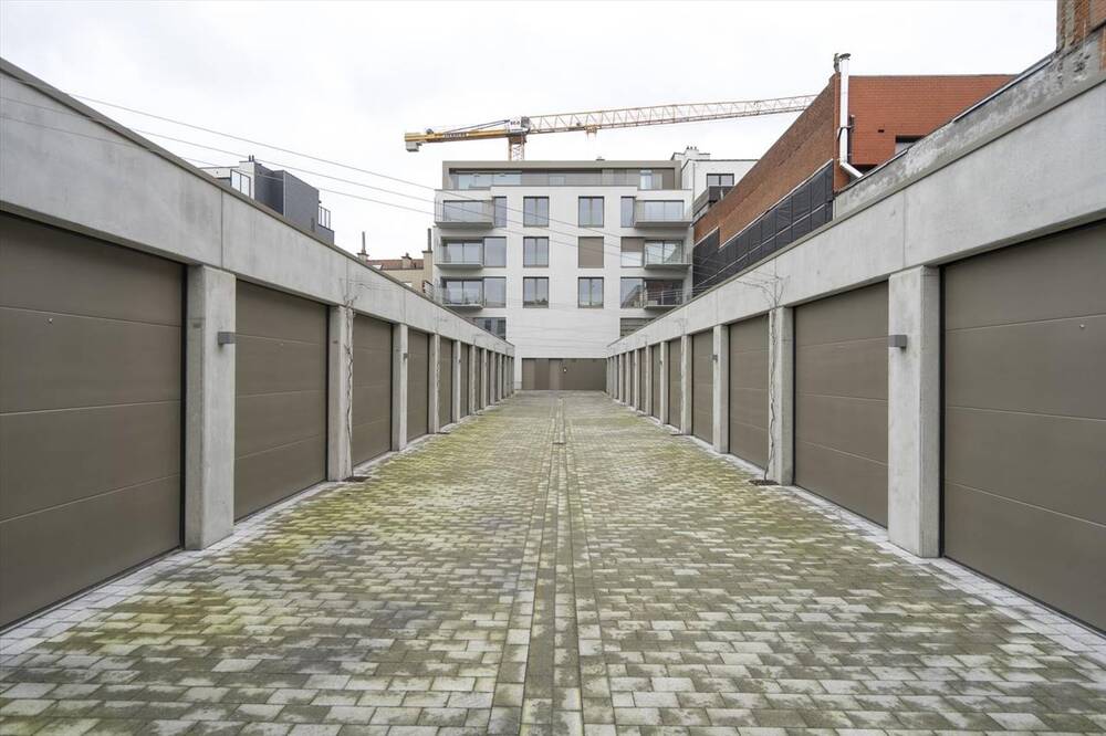 Parking & garage te  koop in Waregem 8790 40000.00€  slaapkamers 0.00m² - Zoekertje 212486