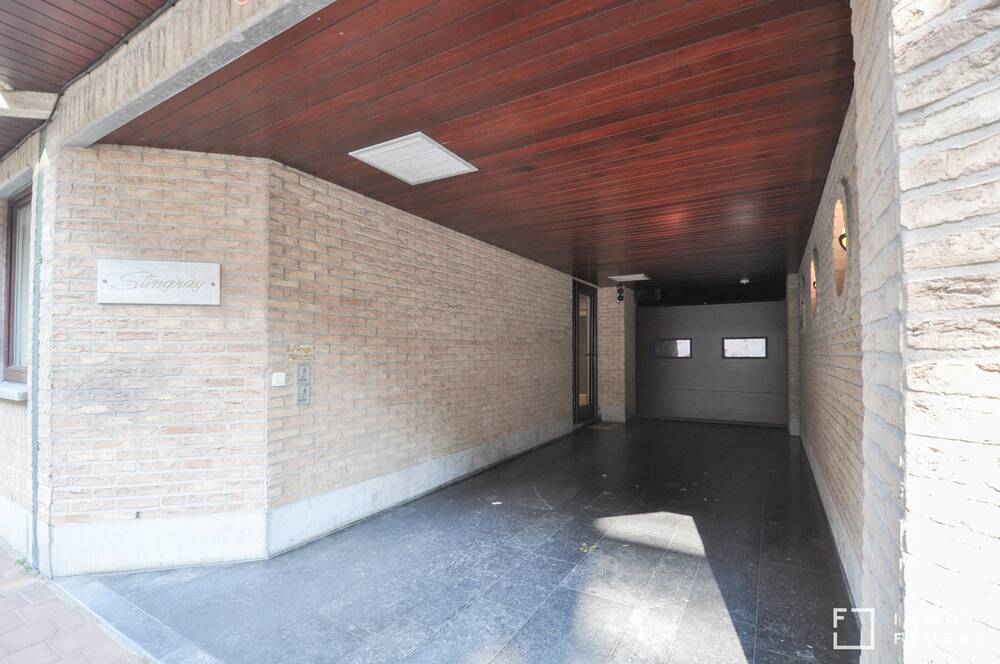 Parking & garage te  huur in Knokke-Heist 8300 130.00€  slaapkamers m² - Zoekertje 215674