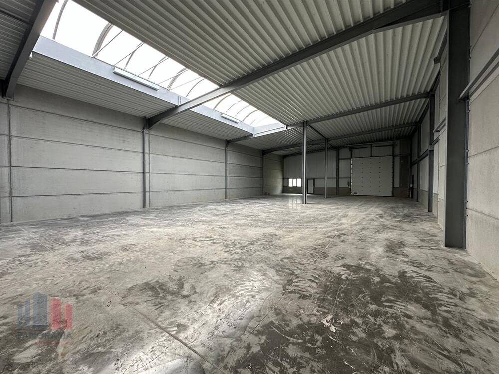 Handelszaak te  huur in Beveren 8791 1606.00€  slaapkamers 419.00m² - Zoekertje 216846