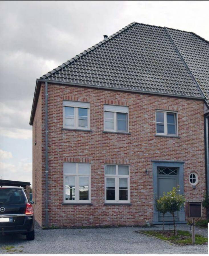 Huis te  koop in Ruiselede 8755 345912.00€ 3 slaapkamers m² - Zoekertje 217133