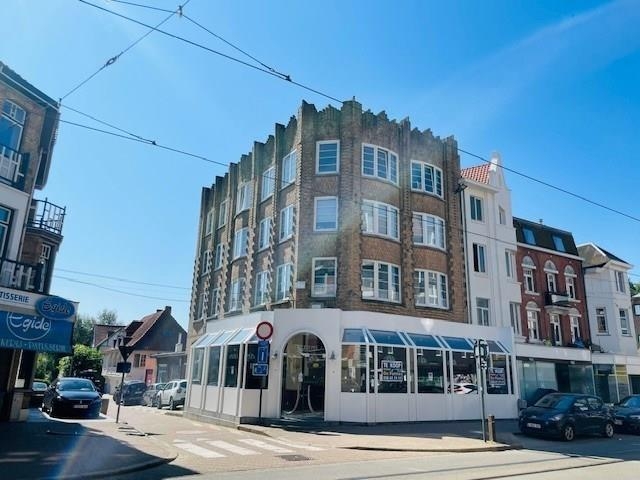 Handelszaak te  koop in De Panne 8660 215000.00€  slaapkamers 191.00m² - Zoekertje 219207