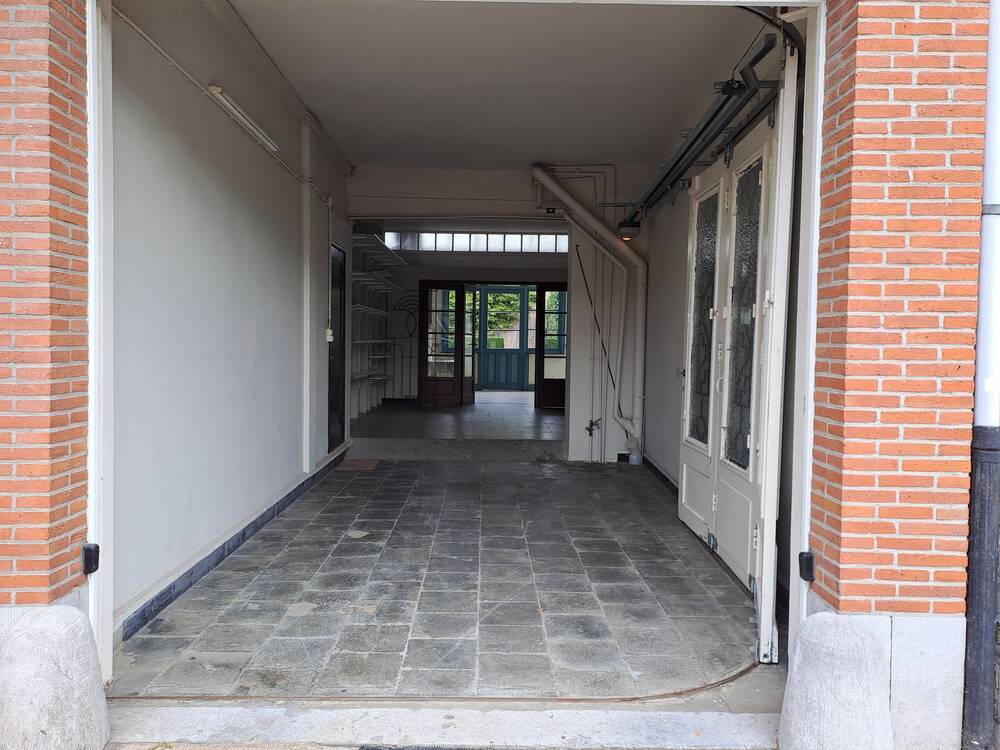 Parking & garage te  huur in Veurne 8630 300.00€ 0 slaapkamers m² - Zoekertje 310828