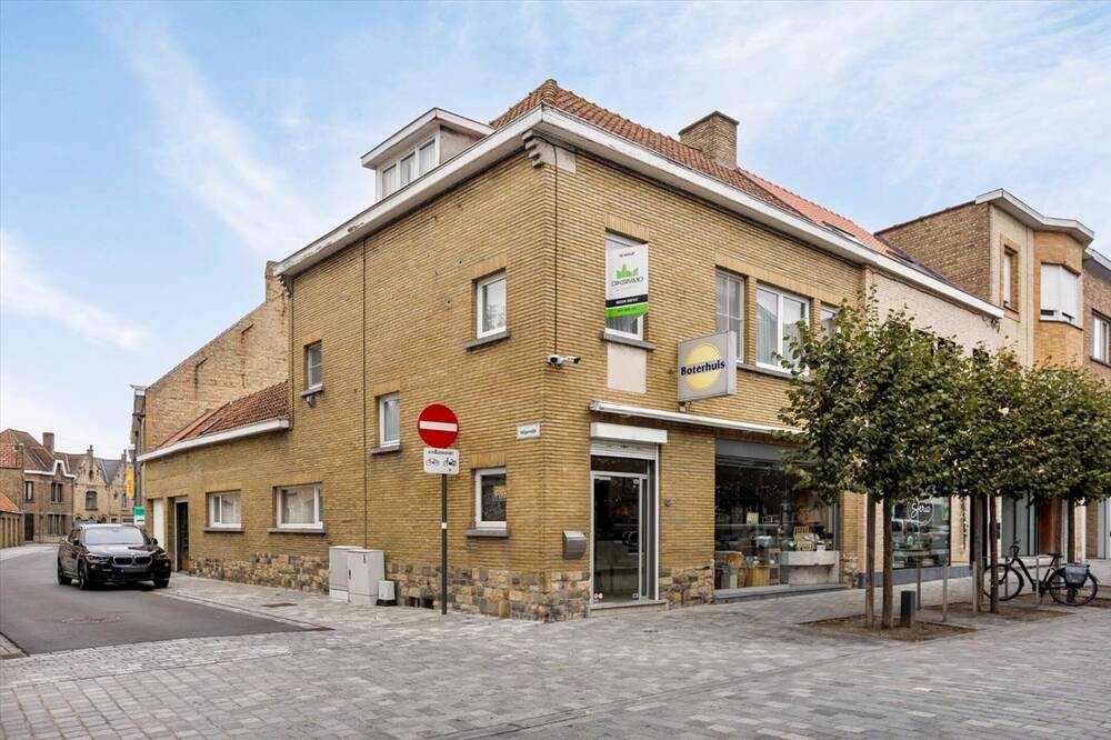 Appartementsgebouw te  koop in Diksmuide 8600 279000.00€ 4 slaapkamers 224.00m² - Zoekertje 224012