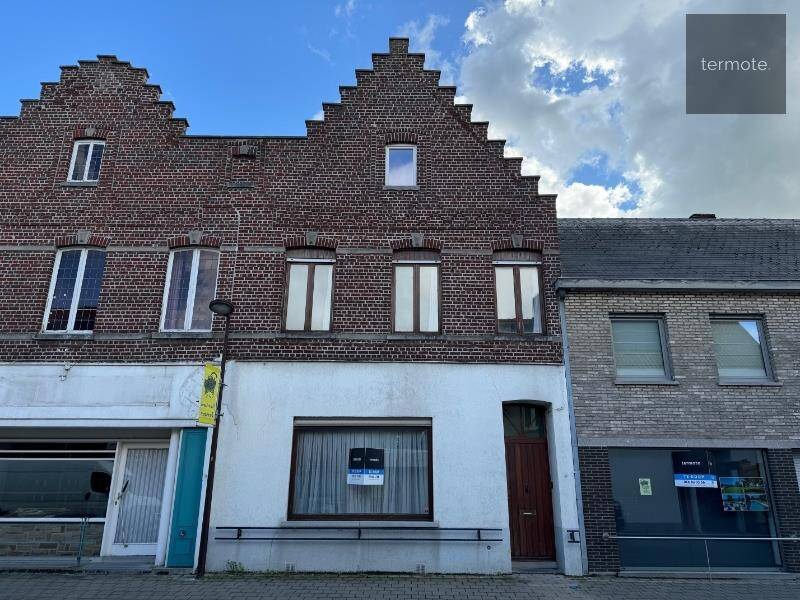 Huis te  koop in Desselgem 8792 185000.00€ 4 slaapkamers 245.00m² - Zoekertje 225853