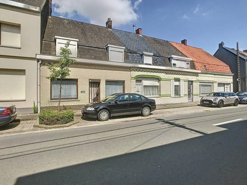 Huis te  koop in Avelgem 8580 120000.00€ 3 slaapkamers 154.00m² - Zoekertje 226539