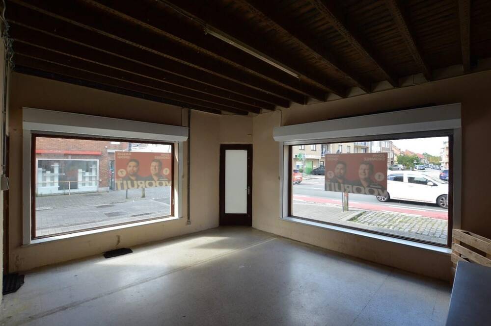 Handelszaak te  huur in Oostende 8400 500.00€  slaapkamers m² - Zoekertje 230545