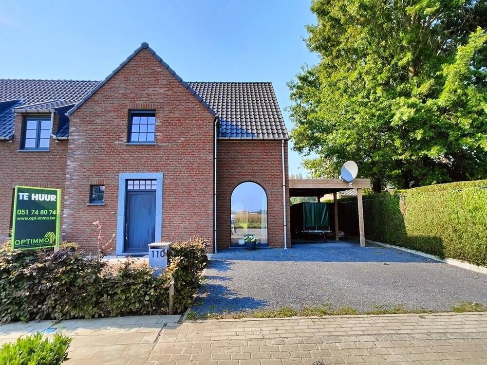 Huis te  huur in Koolskamp 8851 1200.00€ 3 slaapkamers m² - Zoekertje 233240