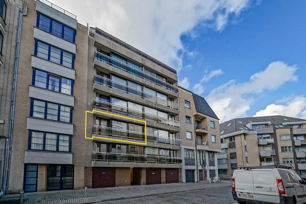 Appartementsgebouw te  koop in Oostende 8400 215000.00€ 2 slaapkamers 92.00m² - Zoekertje 234837