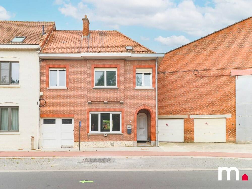 Huis te  koop in Heule 8501 315000.00€ 3 slaapkamers 265.00m² - Zoekertje 236538