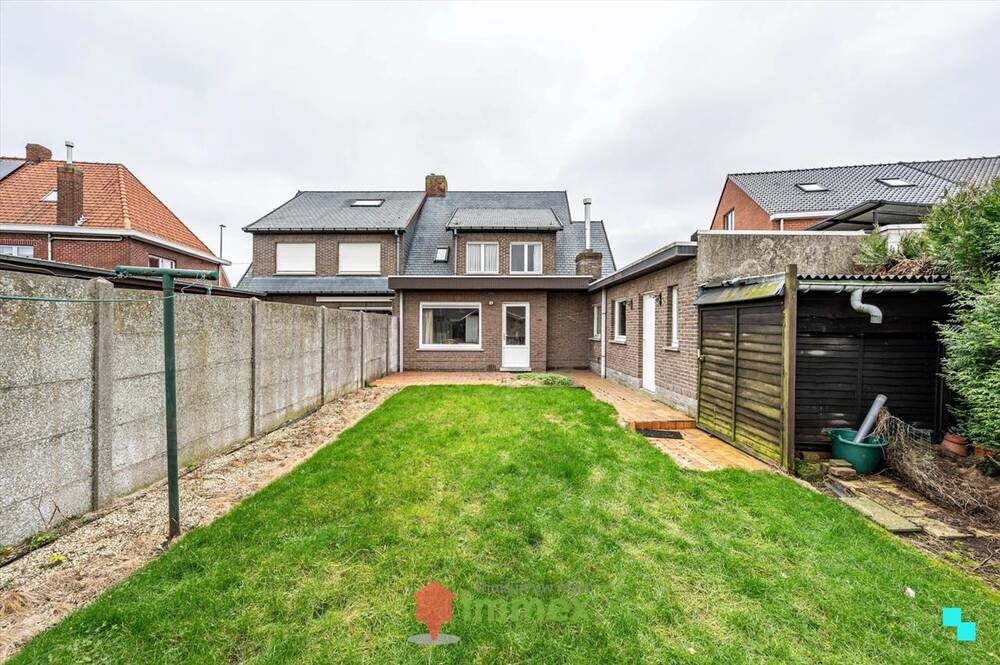 Huis te  koop in Wielsbeke 8710 178000.00€ 2 slaapkamers 136.00m² - Zoekertje 240210