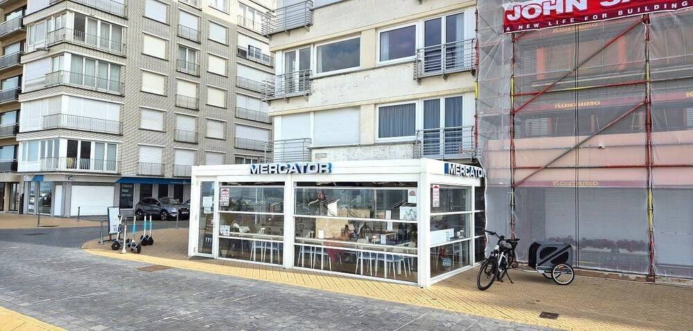 Handelszaak te  koop in Oostende 8400 450000.00€  slaapkamers m² - Zoekertje 239819