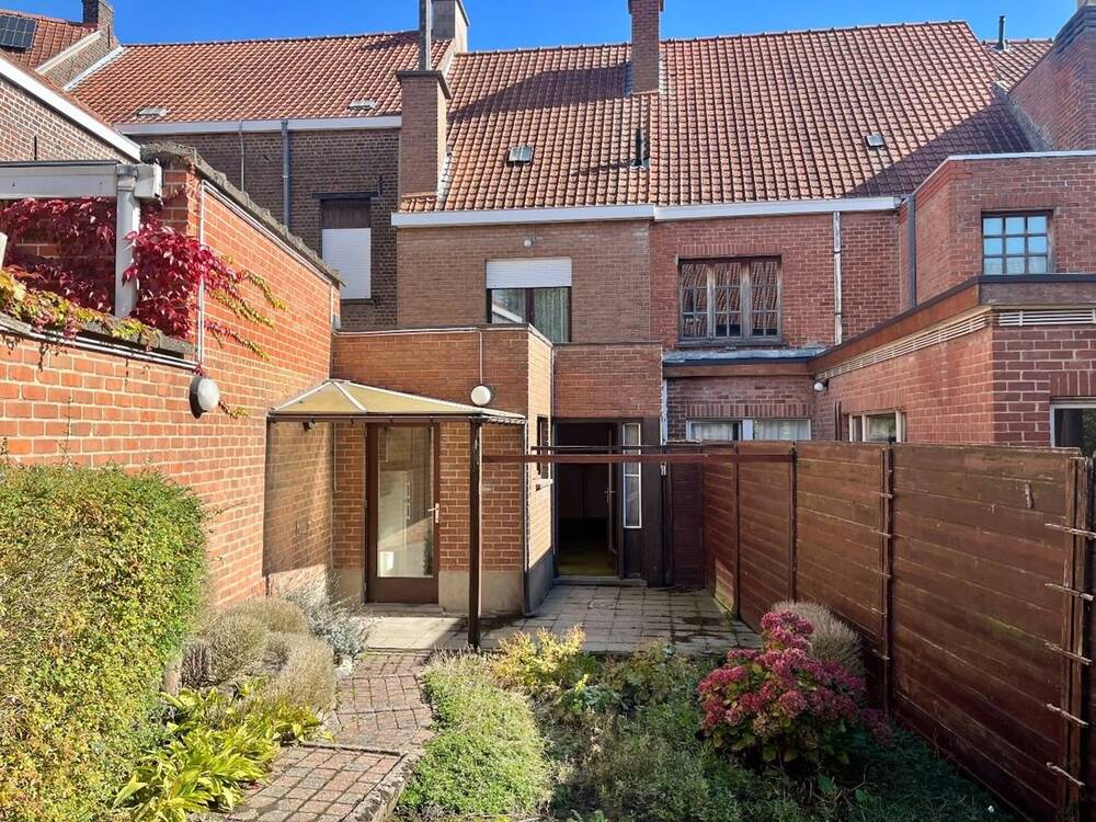 Huis te  koop in Kuurne 8520 185000.00€ 2 slaapkamers 162.00m² - Zoekertje 246162