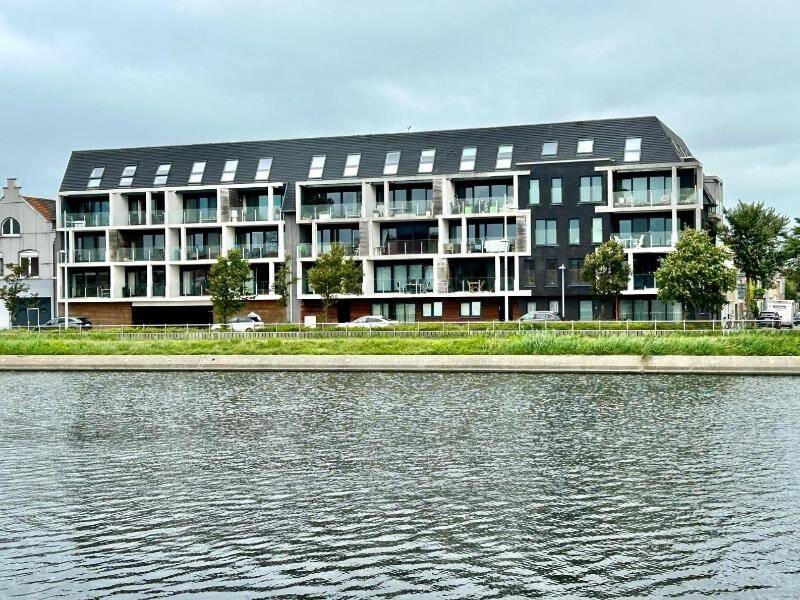 Appartement te  koop in Bredene 8450 324000.00€ 2 slaapkamers 117.00m² - Zoekertje 247820