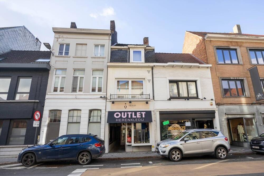 Handelszaak te  huur in Kortrijk 8500 690.00€  slaapkamers 0.00m² - Zoekertje 247787