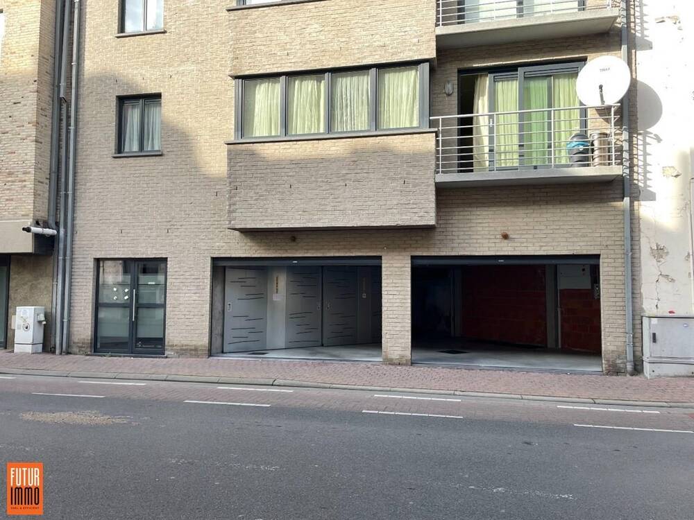 Parking & garage te  koop in Oostende 8400 16000.00€  slaapkamers m² - Zoekertje 247687