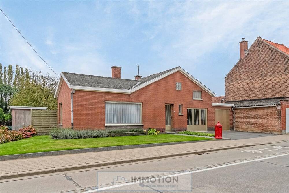 Huis te  koop in Rollegem 8510 299000.00€ 3 slaapkamers 143.00m² - Zoekertje 251701