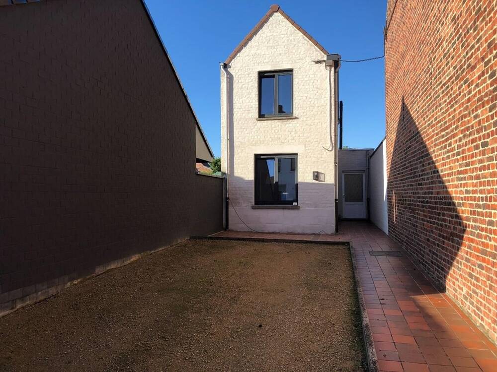 Huis te  huur in Wevelgem 8560 750.00€ 2 slaapkamers 103.00m² - Zoekertje 251111