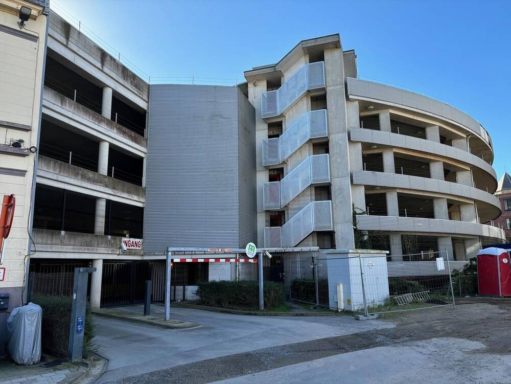 Parking & garage te  koop in Oostende 8400 28000.00€  slaapkamers m² - Zoekertje 252025