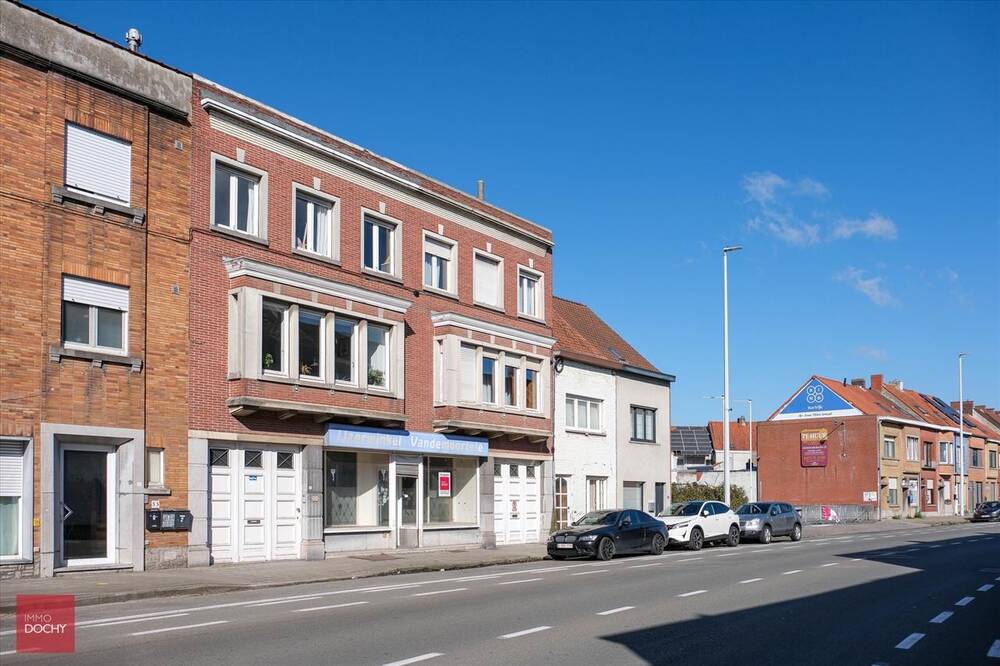 Handelszaak te  koop in Kortrijk 8500 0.00€  slaapkamers 300.00m² - Zoekertje 252386