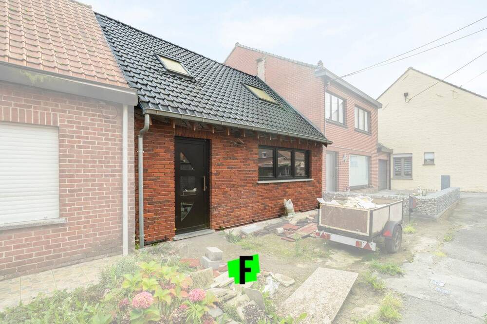 Huis te  koop in Vlamertinge 8908 129000.00€ 2 slaapkamers 89.00m² - Zoekertje 253008