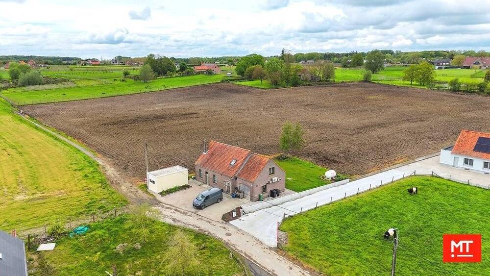 Huis te  koop in Zillebeke 8902 299000.00€  slaapkamers 165.00m² - Zoekertje 254800