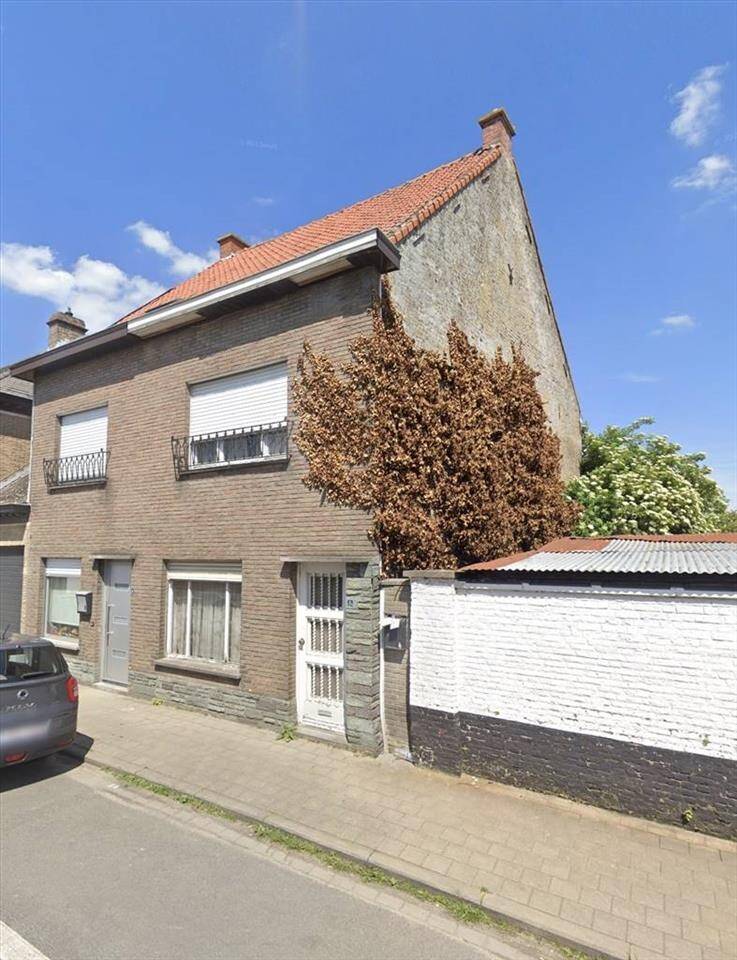 Huis te  koop in Ledegem 8880 109000.00€ 4 slaapkamers 150.00m² - Zoekertje 255354