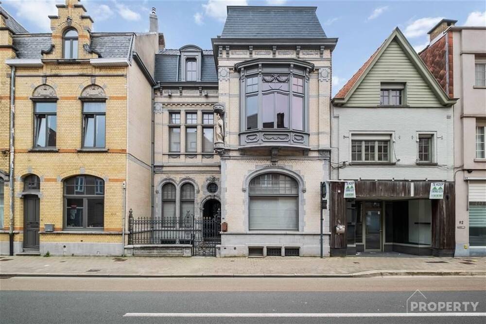 Herenhuis te  koop in Izegem 8870 1200000.00€ 4 slaapkamers 498.00m² - Zoekertje 254068