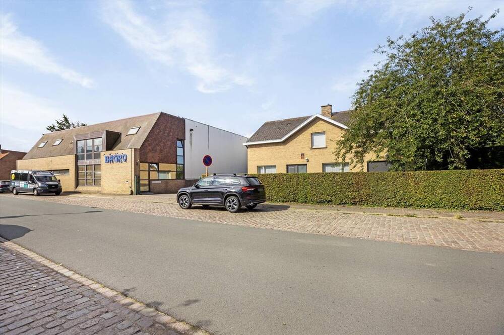 Handelszaak te  koop in Avekapelle 8630 1450000.00€  slaapkamers 1343.00m² - Zoekertje 258446