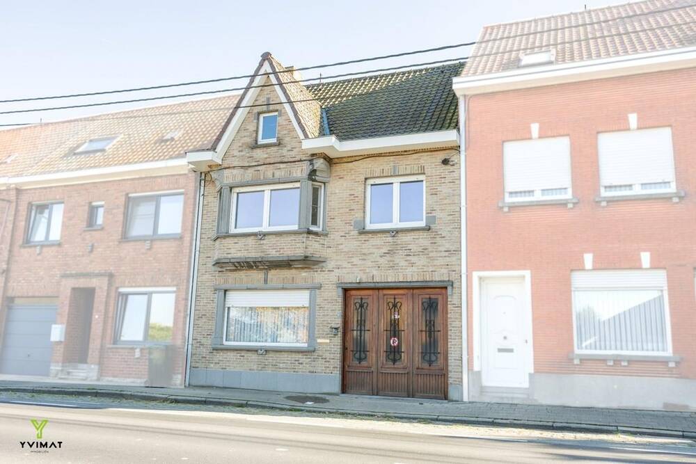 Huis te  koop in Heestert 8551 187000.00€ 3 slaapkamers 185.00m² - Zoekertje 262507