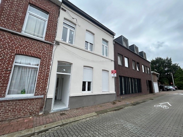 Huis te  koop in Wervik 8940 180000.00€ 4 slaapkamers 135.00m² - Zoekertje 261688