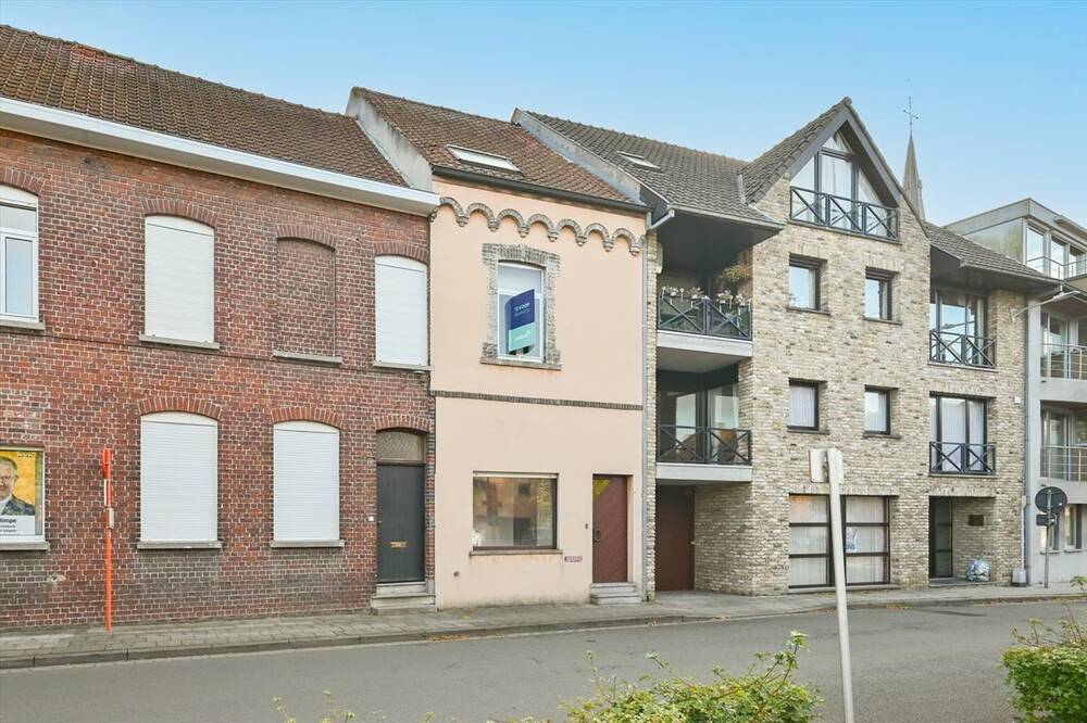 Huis te  koop in Izegem 8870 165000.00€ 3 slaapkamers 188.00m² - Zoekertje 263821