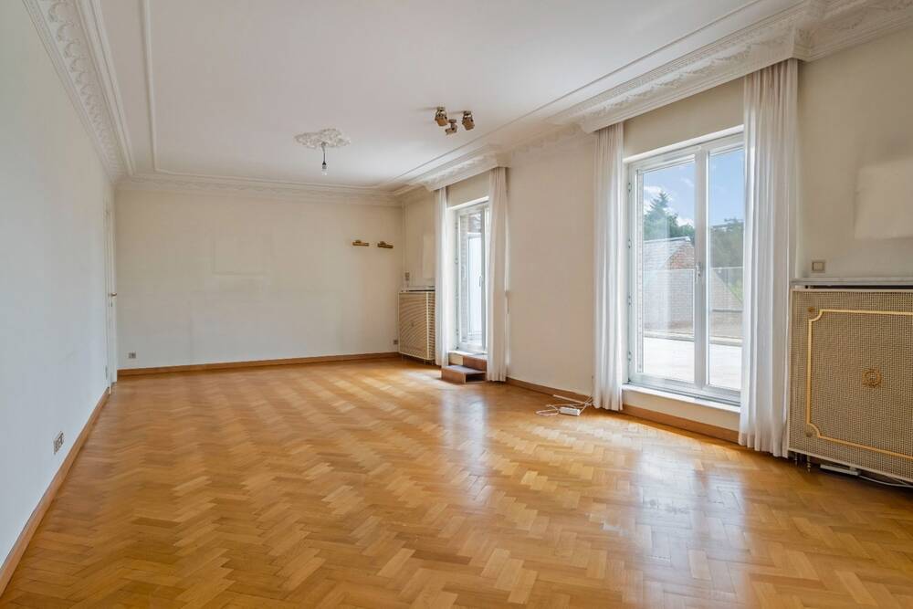 Appartement te  koop in Sint-Andries 8200 320000.00€ 3 slaapkamers 115.00m² - Zoekertje 264459