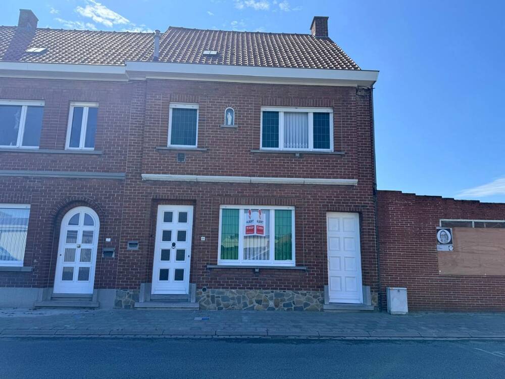 Huis te  koop in Izegem 8870 0.00€ 3 slaapkamers 140.00m² - Zoekertje 264232