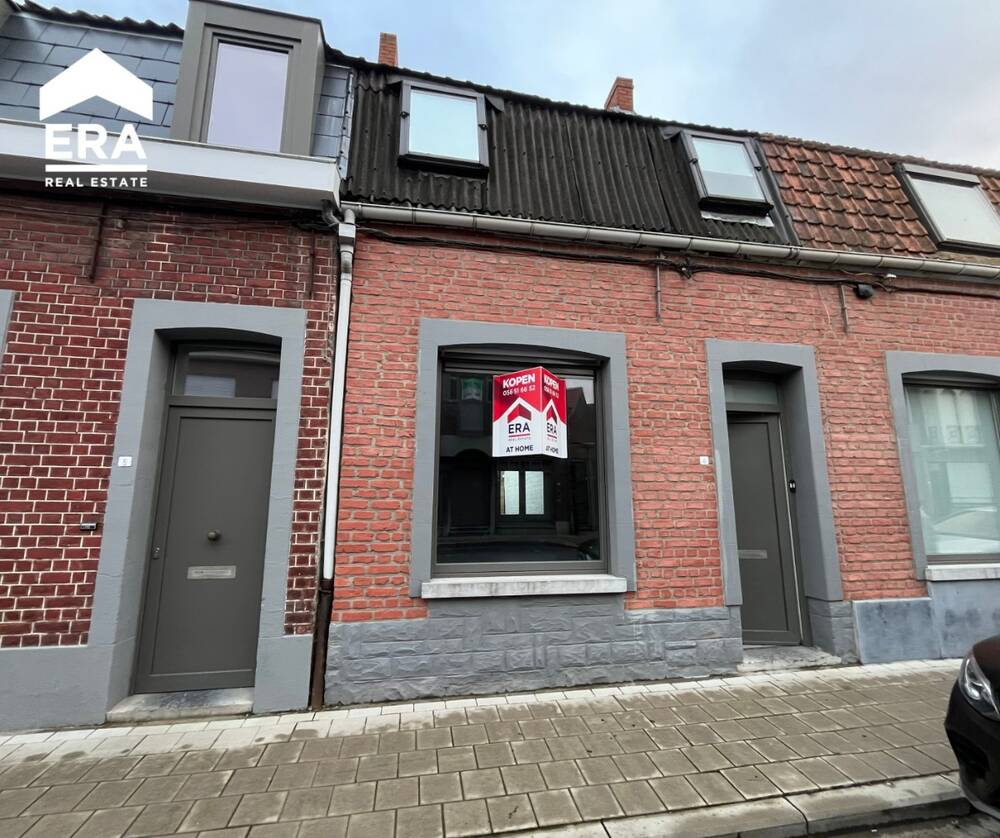 Huis te  koop in Wevelgem 8560 95000.00€ 3 slaapkamers 99.00m² - Zoekertje 263994